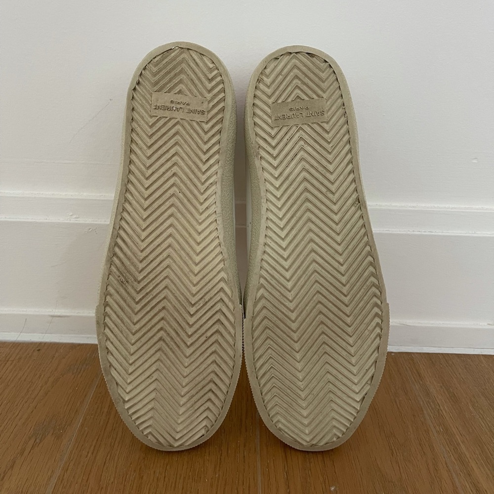 Saint Laurent Court Classic Sneakers - Picture 4 of 4